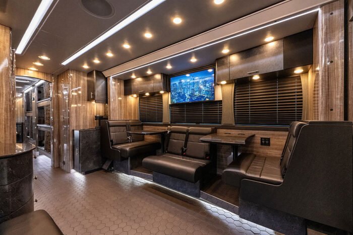 entertainer-coach-leather-seating-700x467